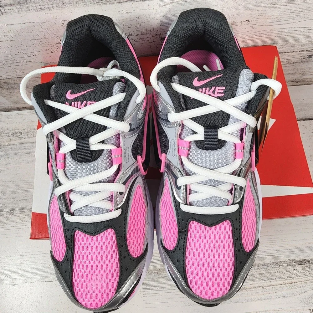 Nike V5 RNR Running Shoes Women Size 7 Pink Spell Black Silver HQ7901 601 NWB